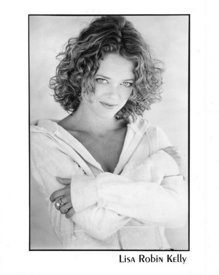 Lisa Robin Kelly