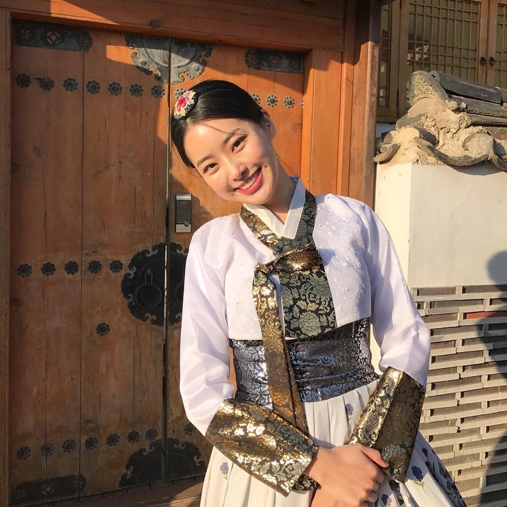 Min-Jung Bae