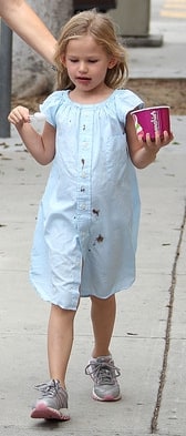 Violet Affleck