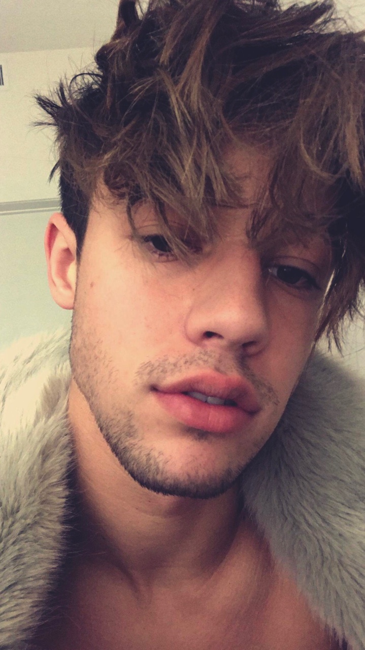 Cameron Dallas