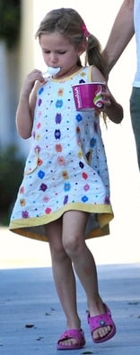 Violet Affleck