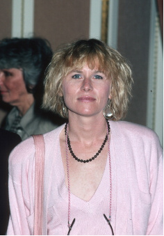 Amy Madigan