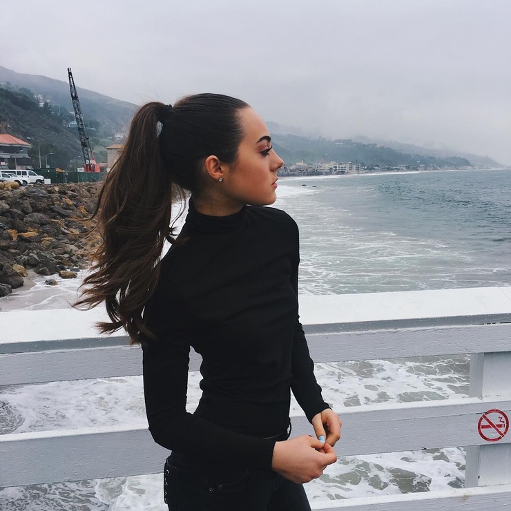 Ava Allan