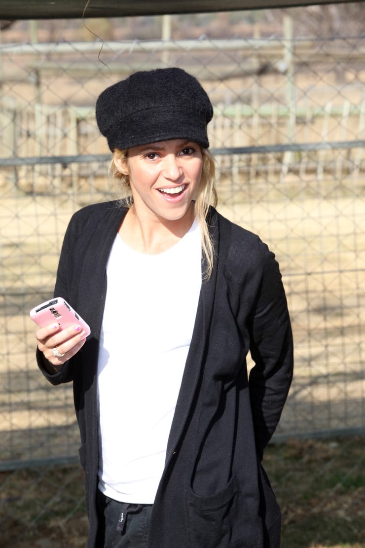 Shakira Shakira