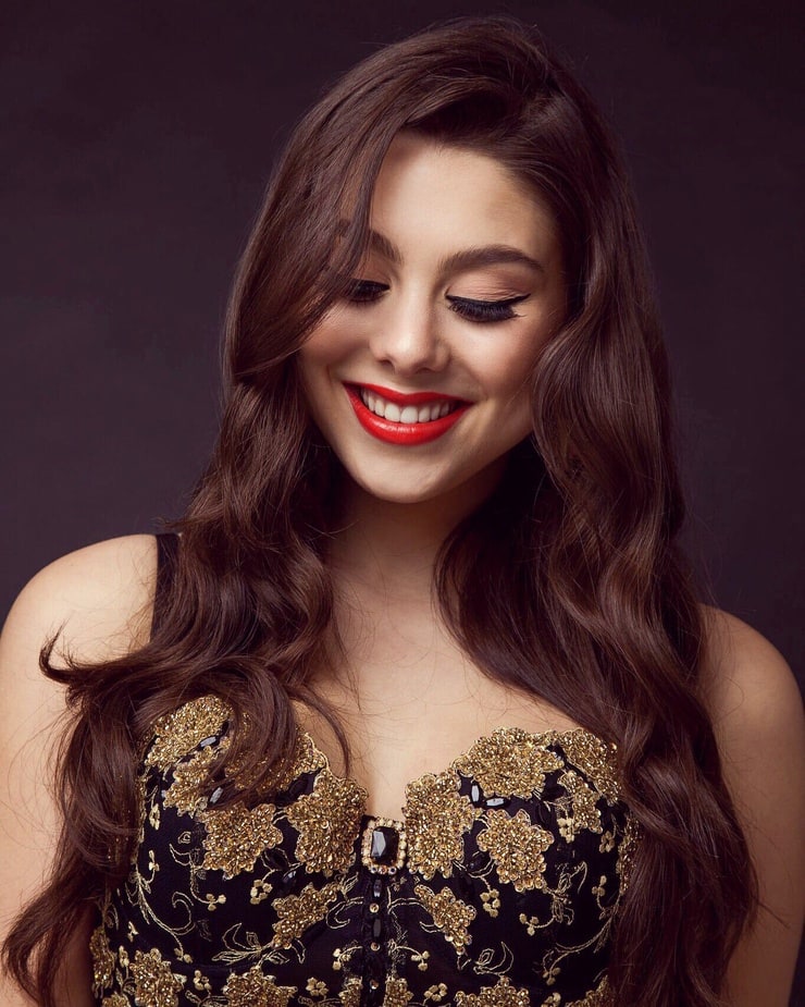 Picture of Kira Kosarin