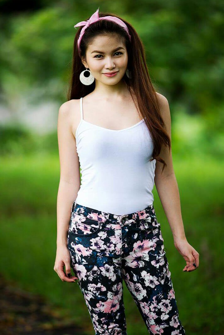 Elisse Joson