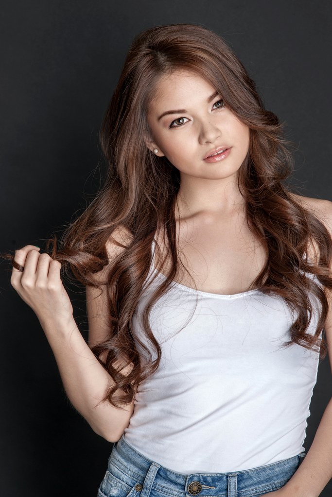 Elisse Joson