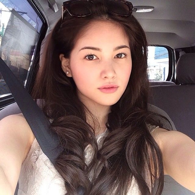 Elisse Joson