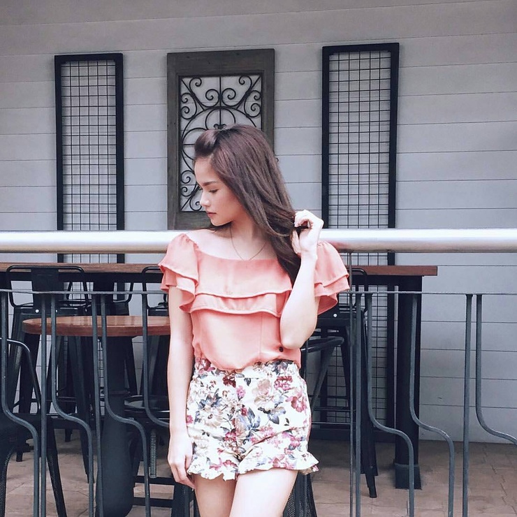 Elisse Joson Elisse Joson