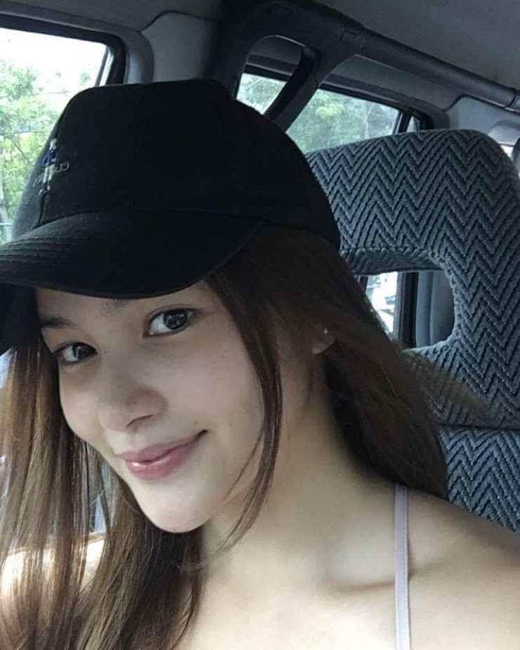 Elisse Joson Elisse Joson