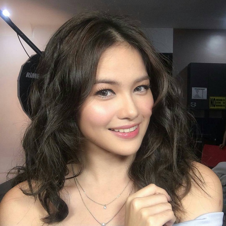 Elisse Joson Elisse Joson