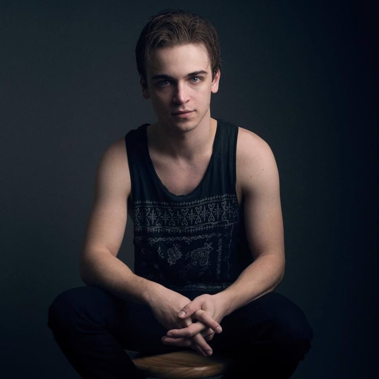 Sean Grandillo