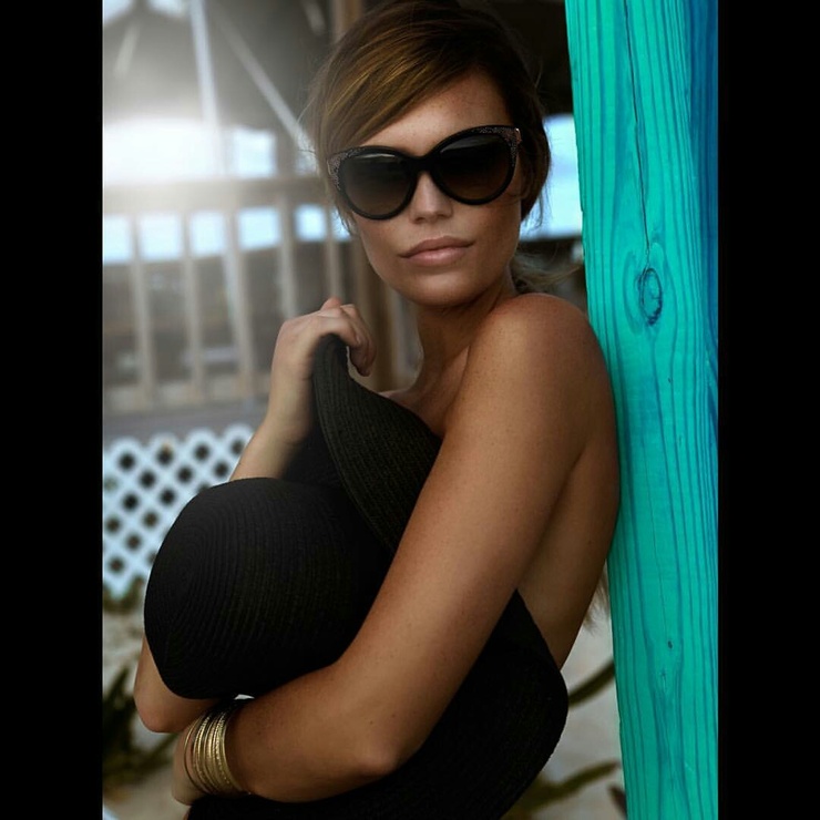 Samantha Hoopes Samantha Hoopes