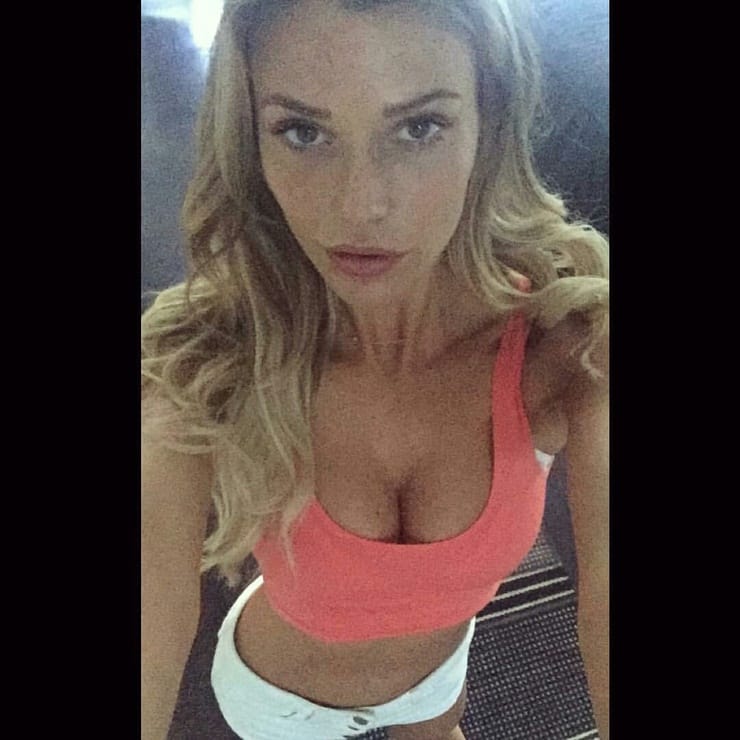 Samantha Hoopes Samantha Hoopes