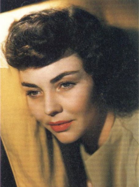 Jennifer Jones Jennifer Jones