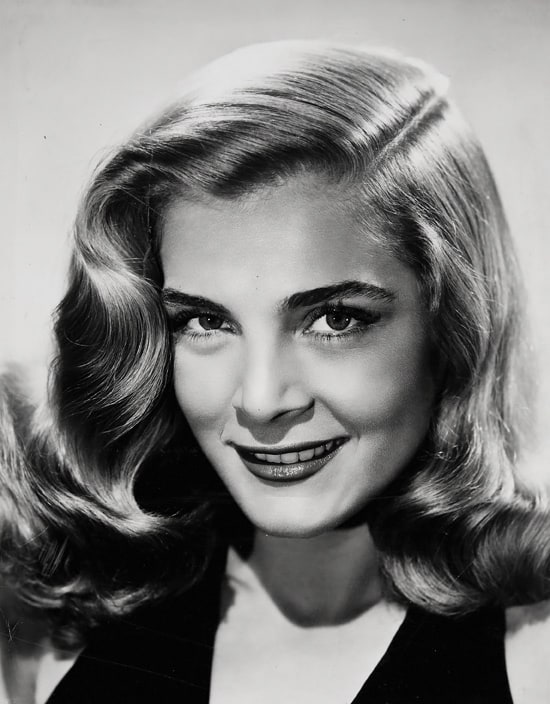 Lizabeth Scott