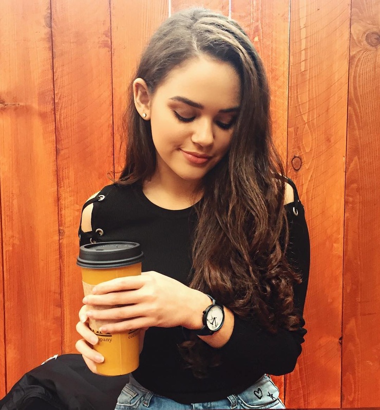 Madison Pettis Madison Pettis