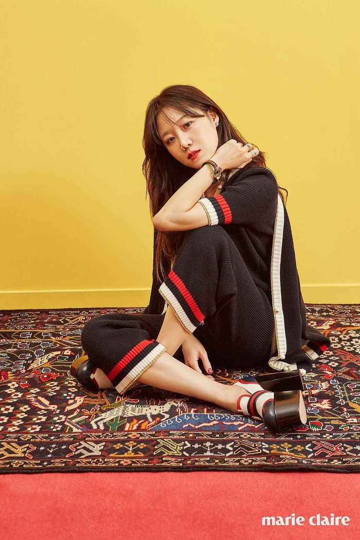 Hyo-jin Kong Hyo-jin Kong