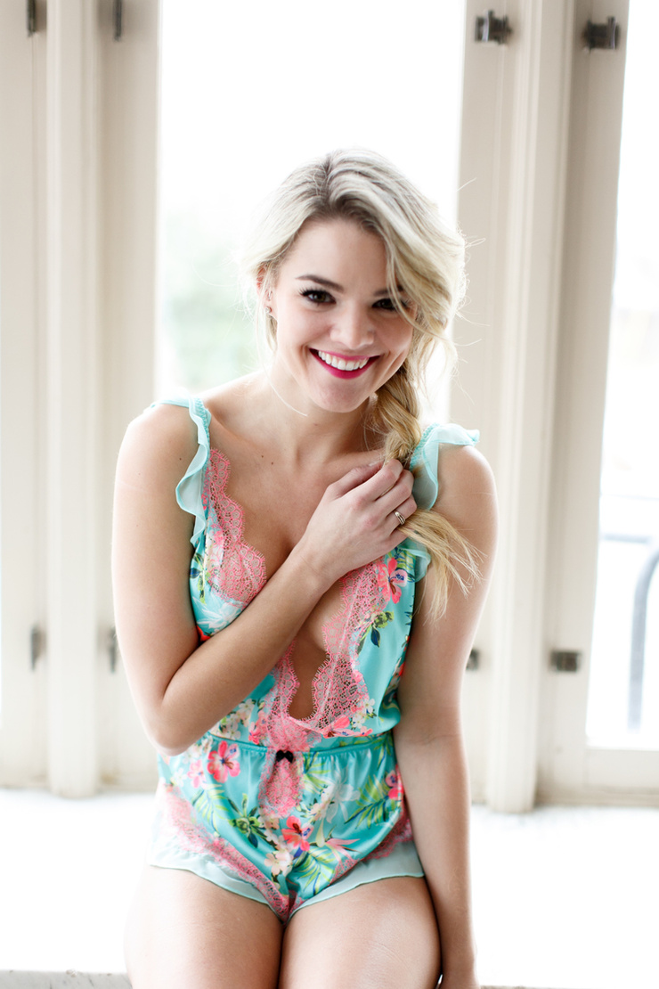 Nikki Ferrell Nikki Ferrell