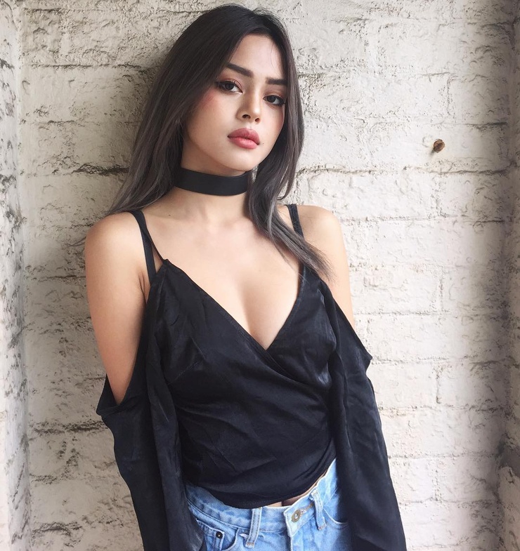Lily Maymac Lily Maymac