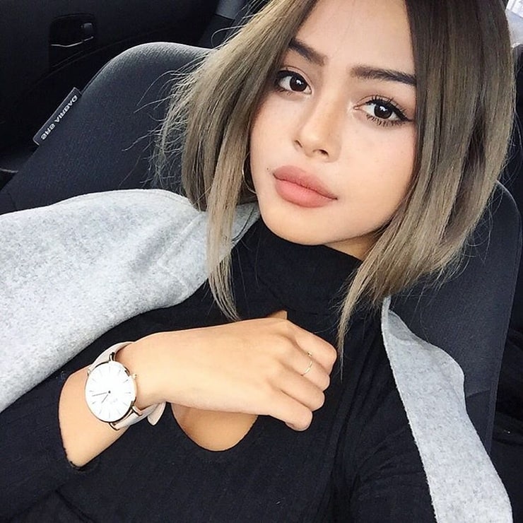 Lily Maymac.