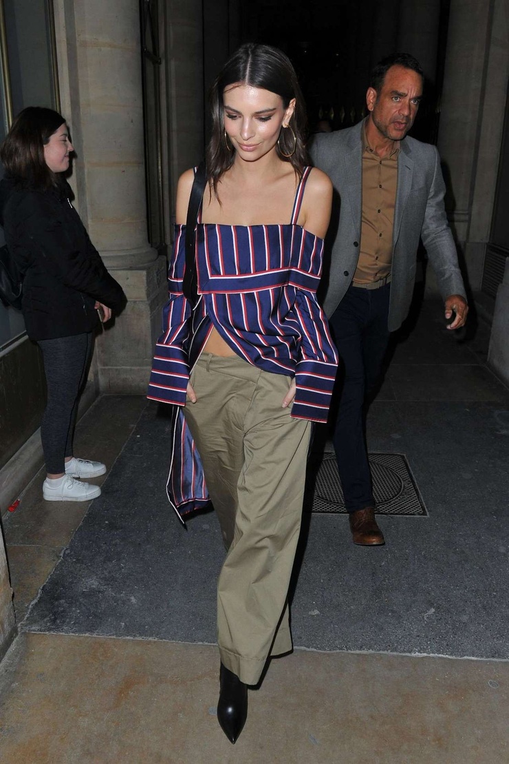 Emily Ratajkowski