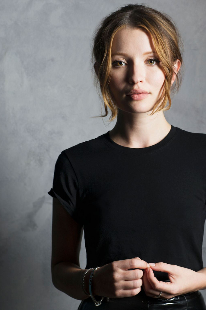 Emily Browning Emily Browning