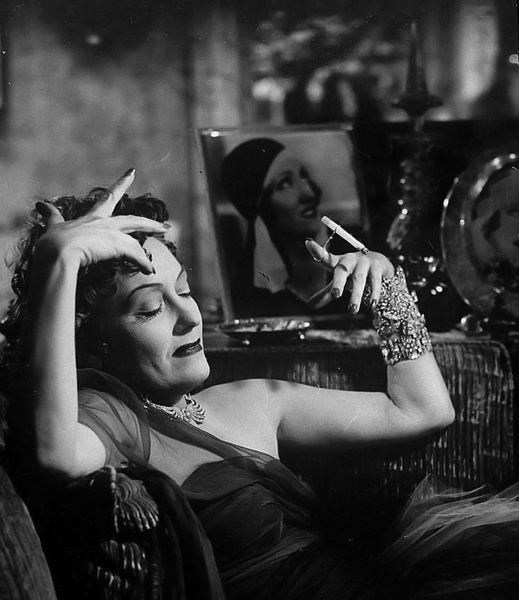 Gloria Swanson