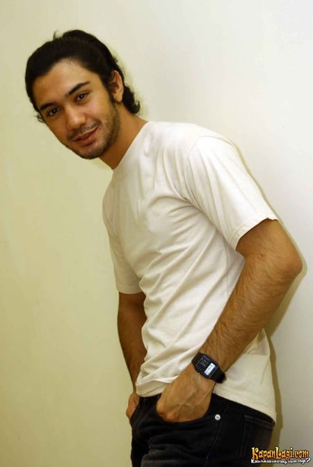 Reza Rahadian