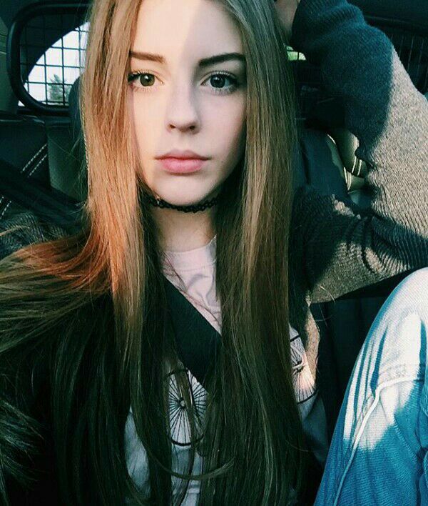 Amelia Gething Amelia Gething