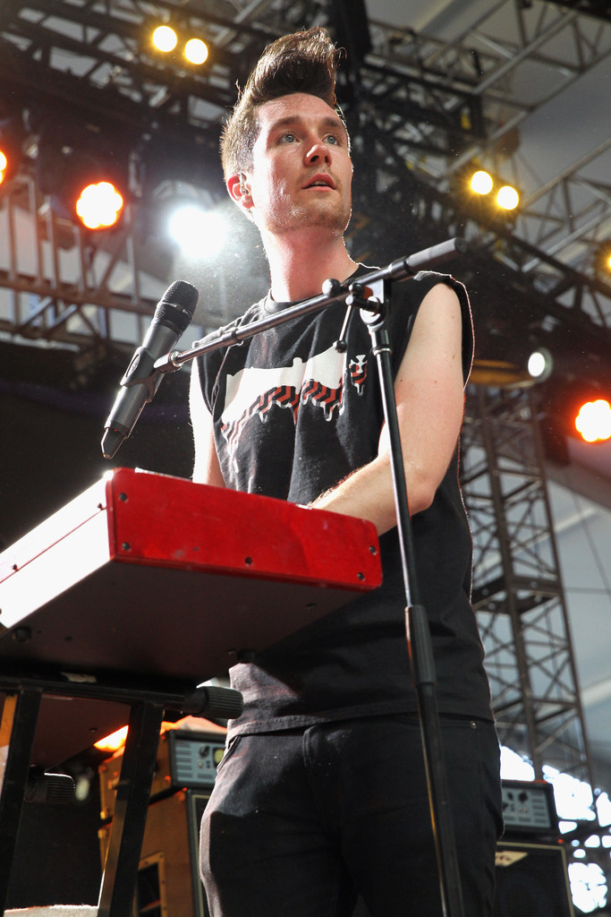 dan smith (bastille)