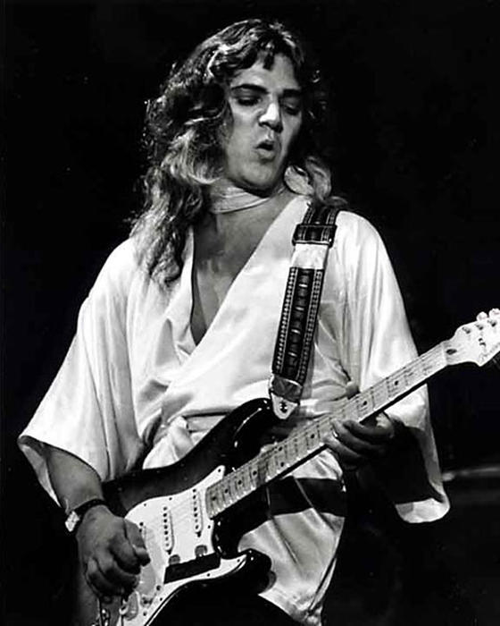 Tommy Bolin
