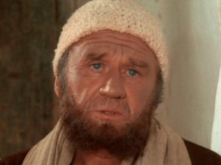 Cyril Cusack Cyril Cusack