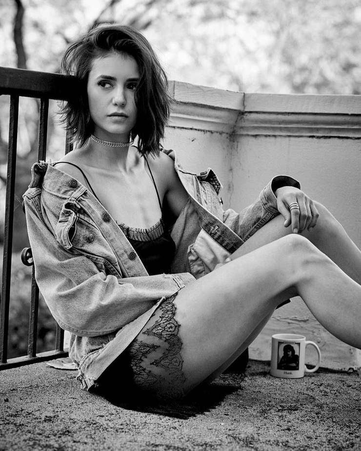 Nina Dobrev Nina Dobrev