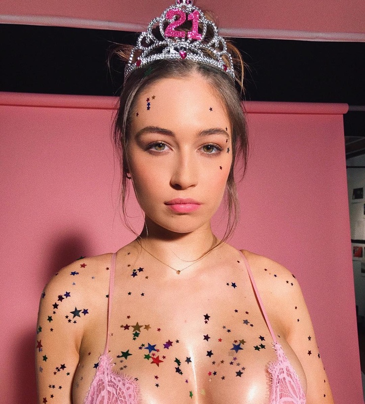 Elsie Hewitt Elsie Hewitt