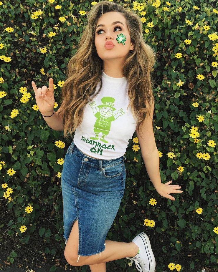 Brec Bassinger Brec Bassinger