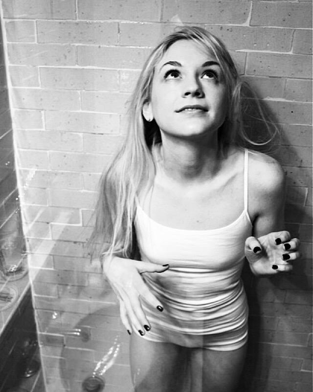 Emily Kinney Fakes