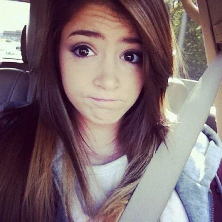 Chrissy Costanza