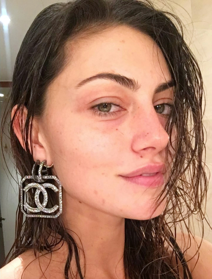Phoebe Tonkin Phoebe Tonkin