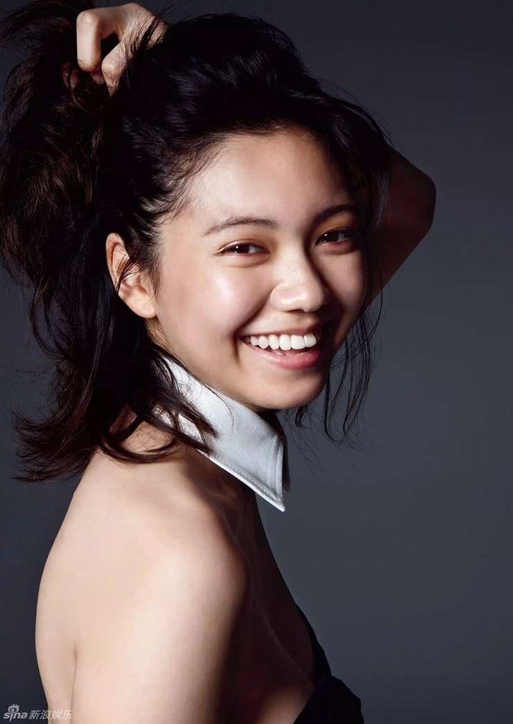 Fumi Nikaidô Fumi Nikaidô