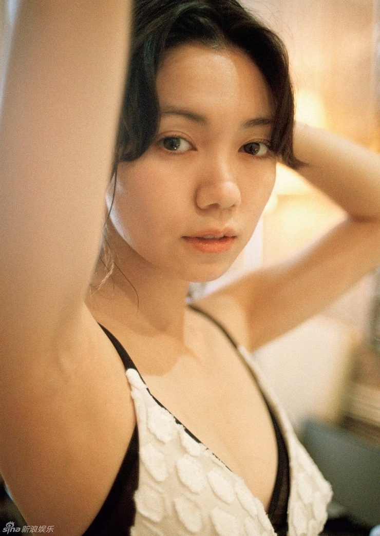 Fumi Nikaidô Fumi Nikaidô