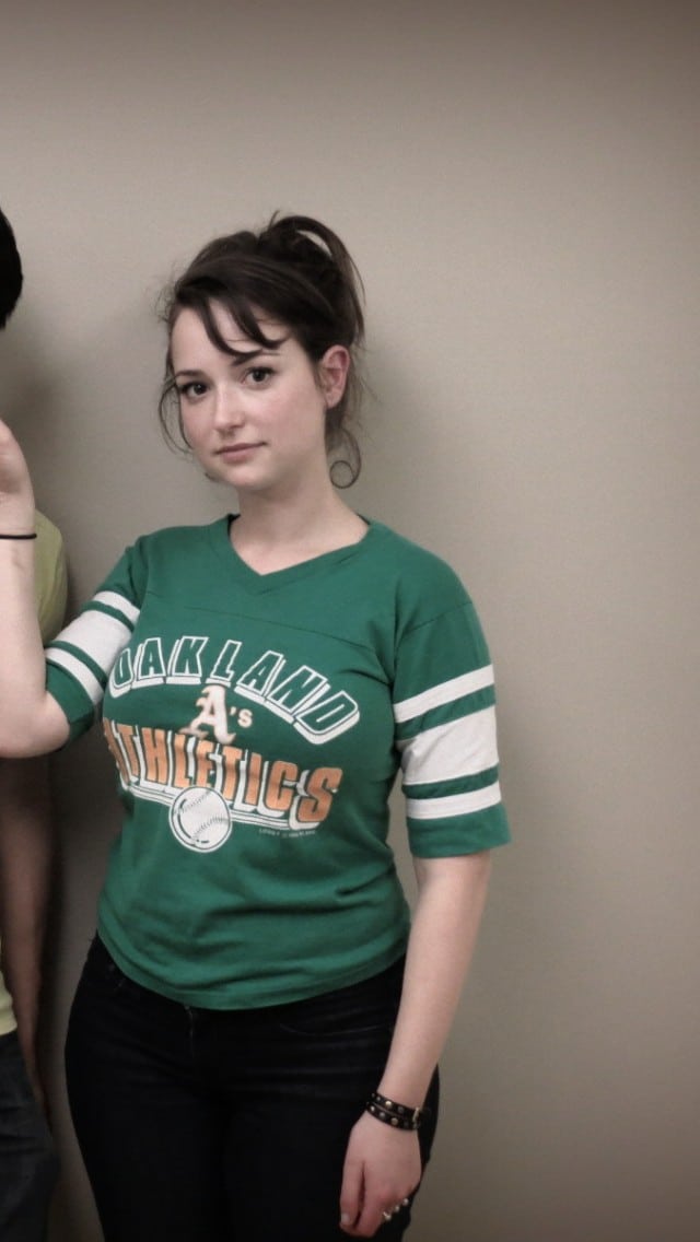 Milana Vayntrub Milana Vayntrub