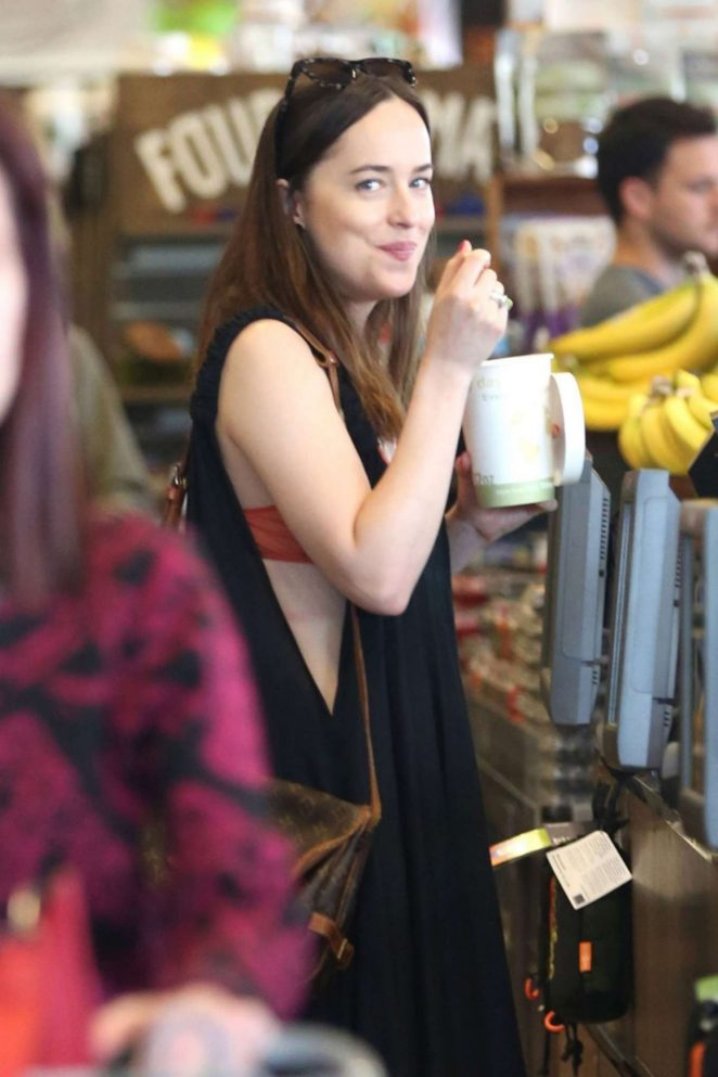 Dakota Johnson