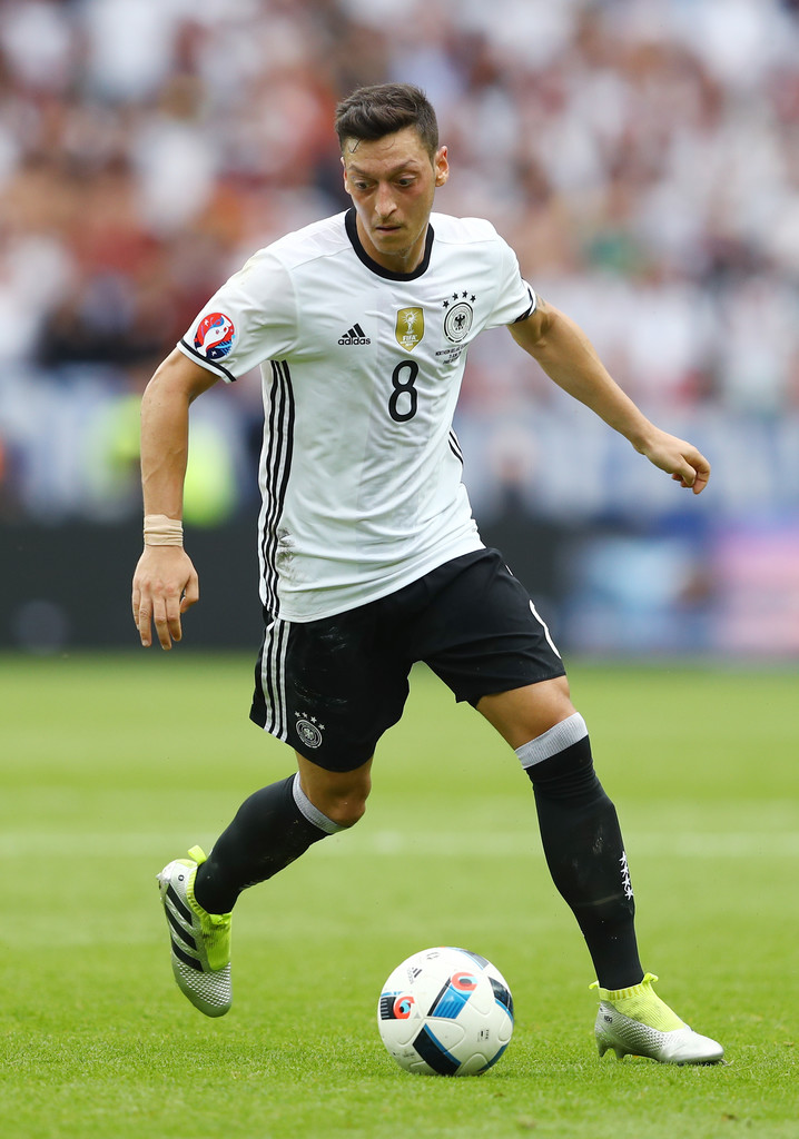 Mesut Özil