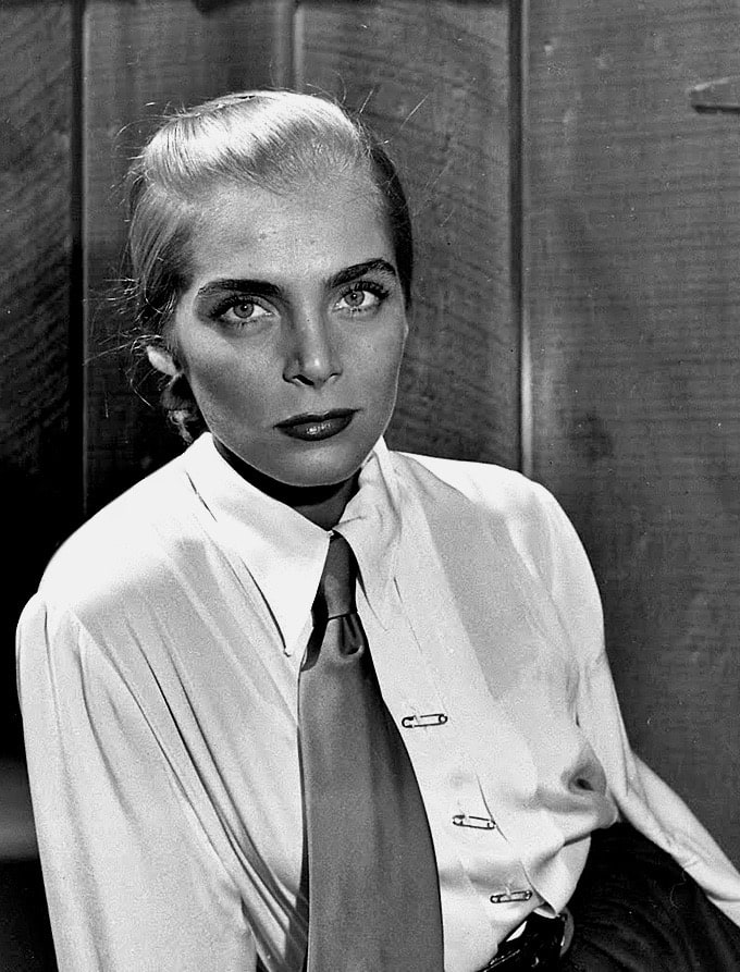 Lizabeth Scott