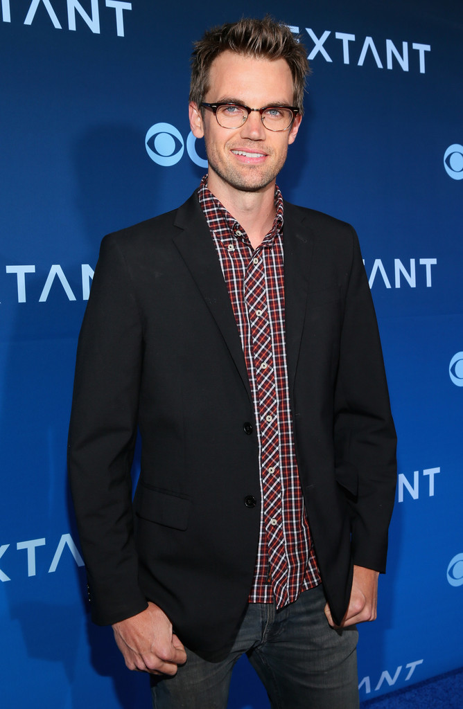 Tyler Hilton