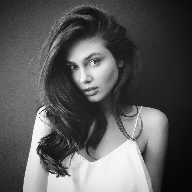 Vika Bronova Vika Bronova