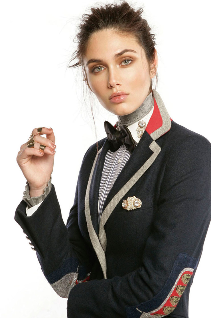 Vika Bronova Vika Bronova