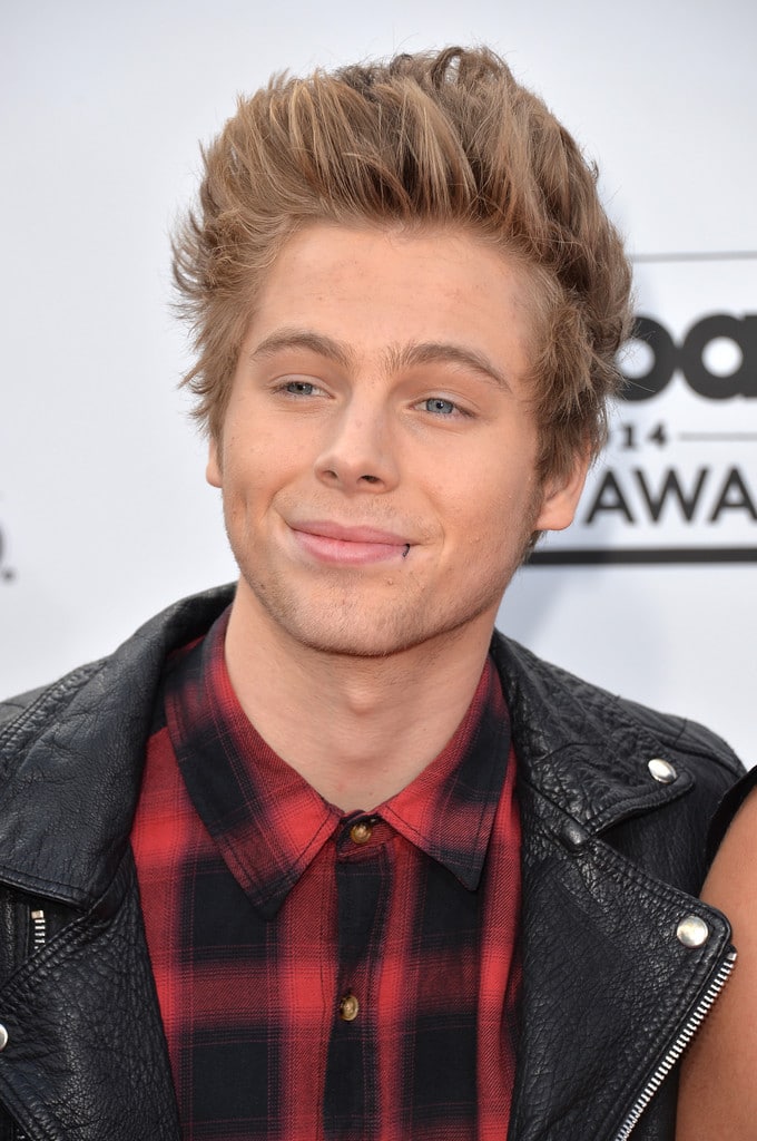 Luke Hemmings