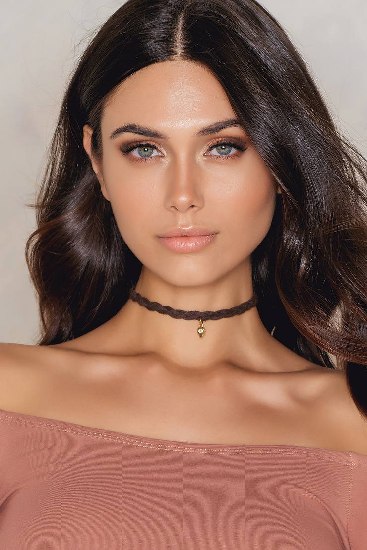 Vika Bronova